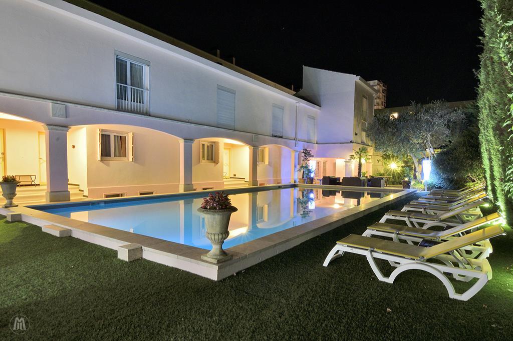 Hotel Mireille Arles Zewnętrze zdjęcie